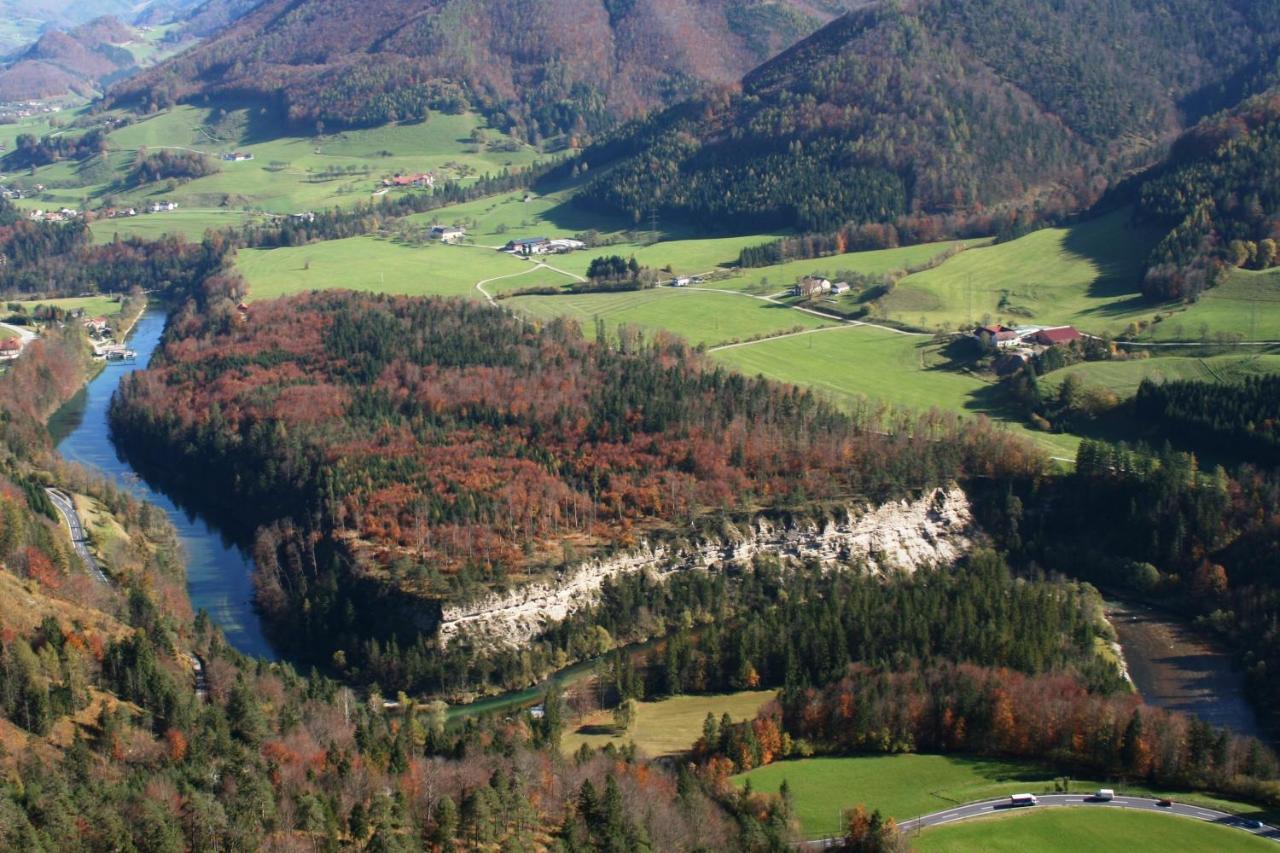 Ferienhof Unterfuehrholzergut Klaus an der Pyhrnbahn Ngoại thất bức ảnh